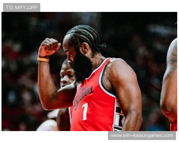 哈登与教练公开争执传闻四起 哈登与教练公开争执传闻四起