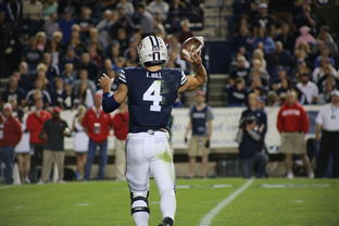 kaiyun体育app-女篮老将坚持出战为队伍稳定发挥贡献宝贵经验力量，女篮名将